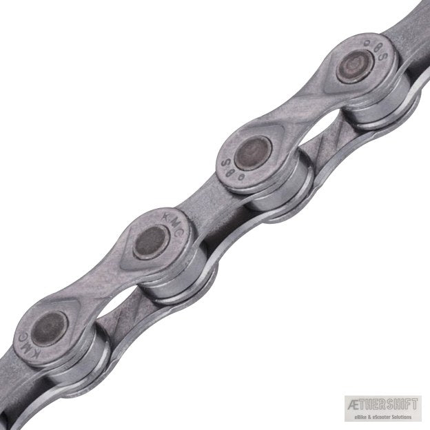 KMC e8 EPT e-bike chain, 8-speed with 122 links and anti-rust coating